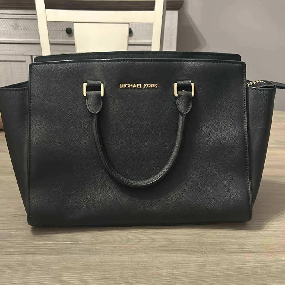 Black Michael Kors Purse